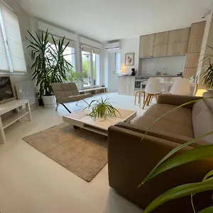 Appartement Terrasse 4personnes Rue De Jemmapes, Lille